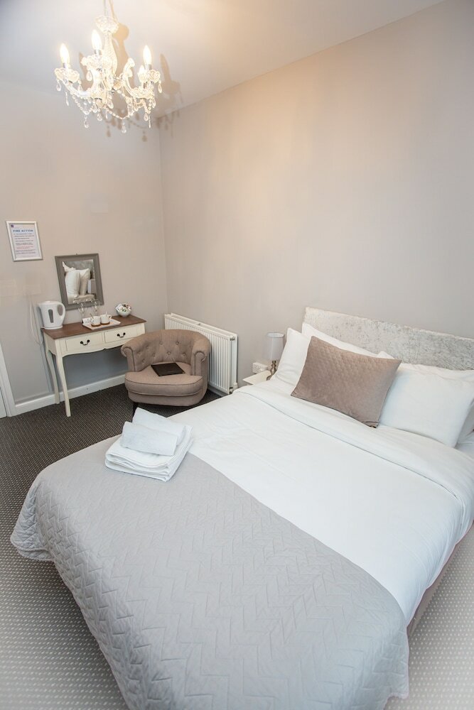 Фото The Ibrox Lodge