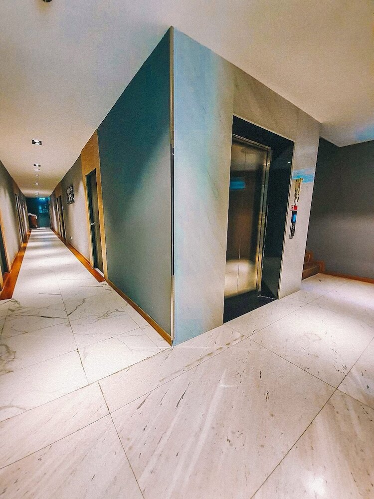 Фото Hyde Park Hotel Bangkok