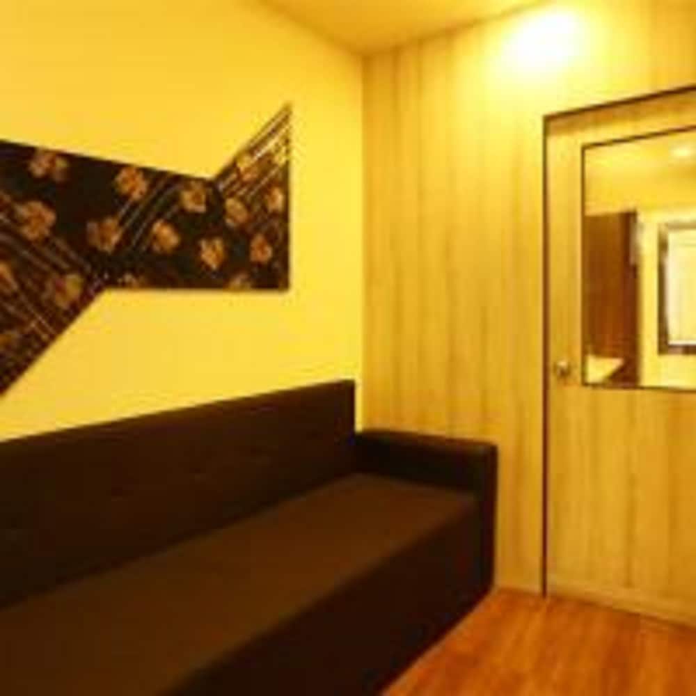 Фото Balaji Residency