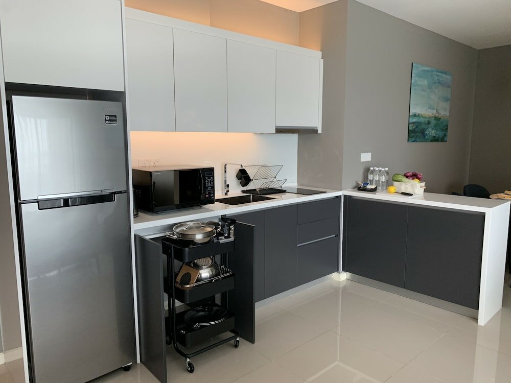 Фото Suasana All Suites Hotel