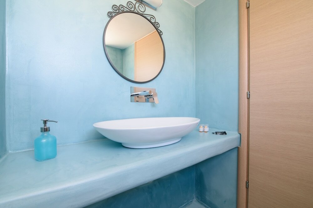 Фото Villa George Santorini