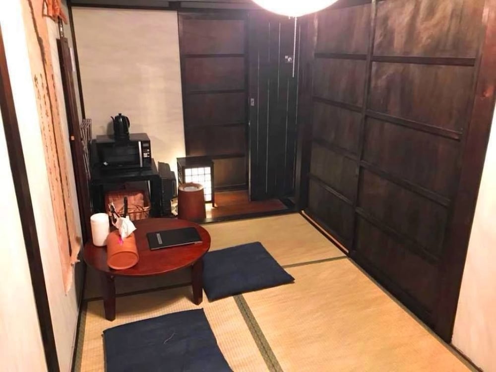 Фото Kyoumachiya-inn Kyoto station south