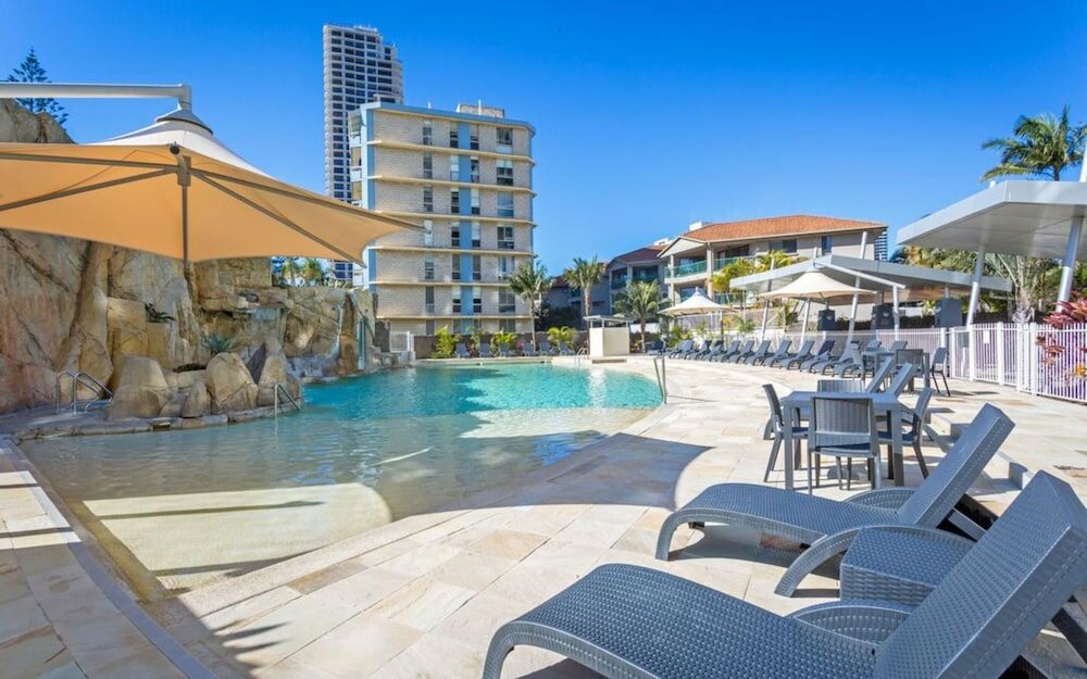 Фото Wings - Q Stay