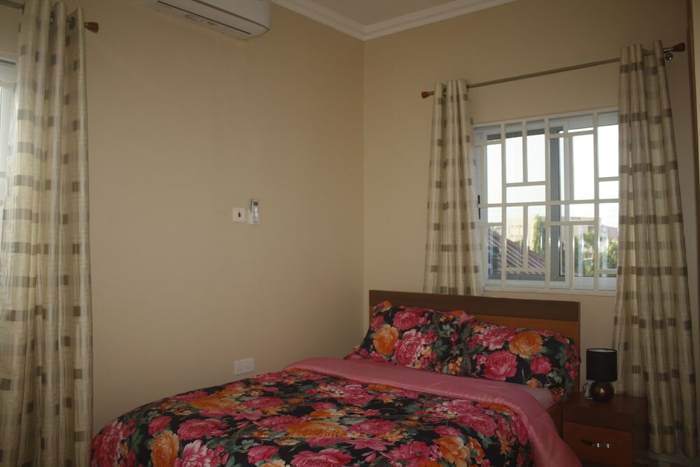 Фото Westhood Homes