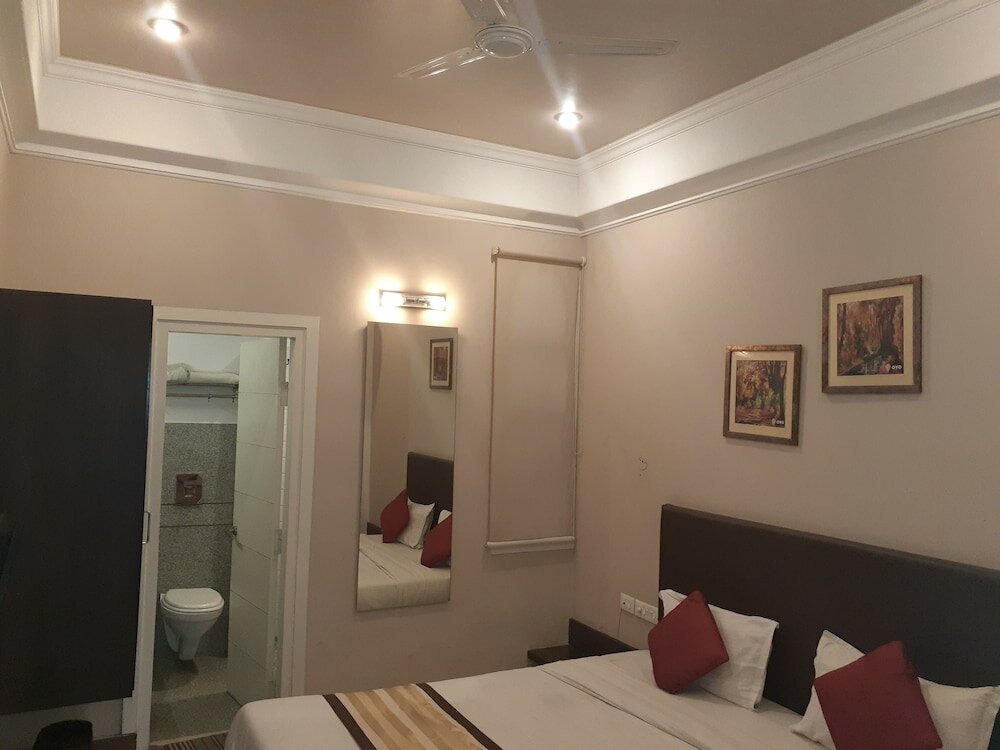 Фото Hotel Dev Villas