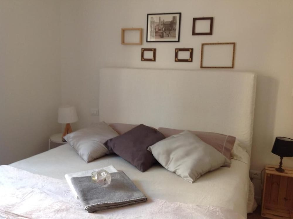 Фото St. Peter's Luxury Rooms