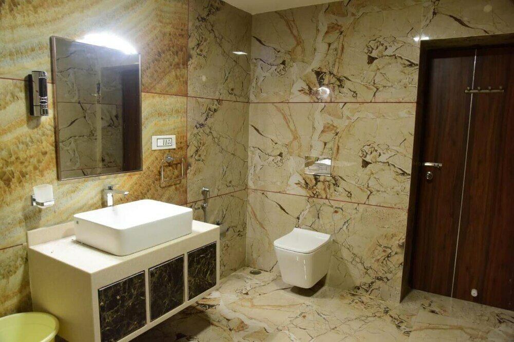 Фото Kohinoor Palace