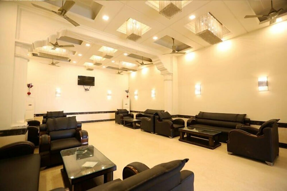 Фото Kohinoor Palace