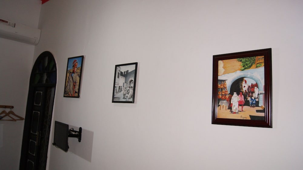 Фото Riad Tingis