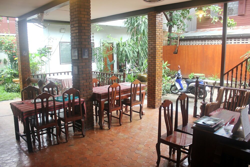 Фото Sarah Guest House