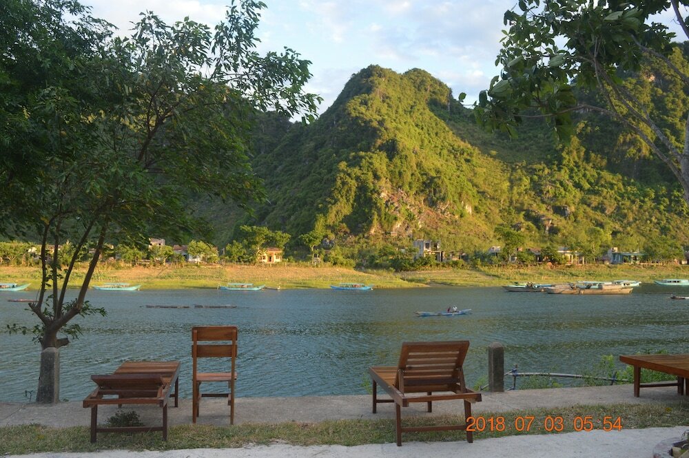 Фото Son Doong Riverside Homestay