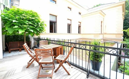 Vienna Residence High-class Luxury Apartment for up to 6 Happy Guests