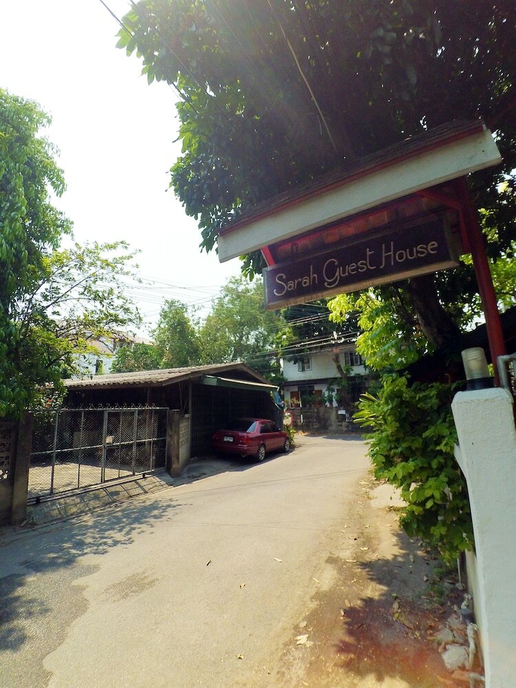 Фото Sarah Guest House