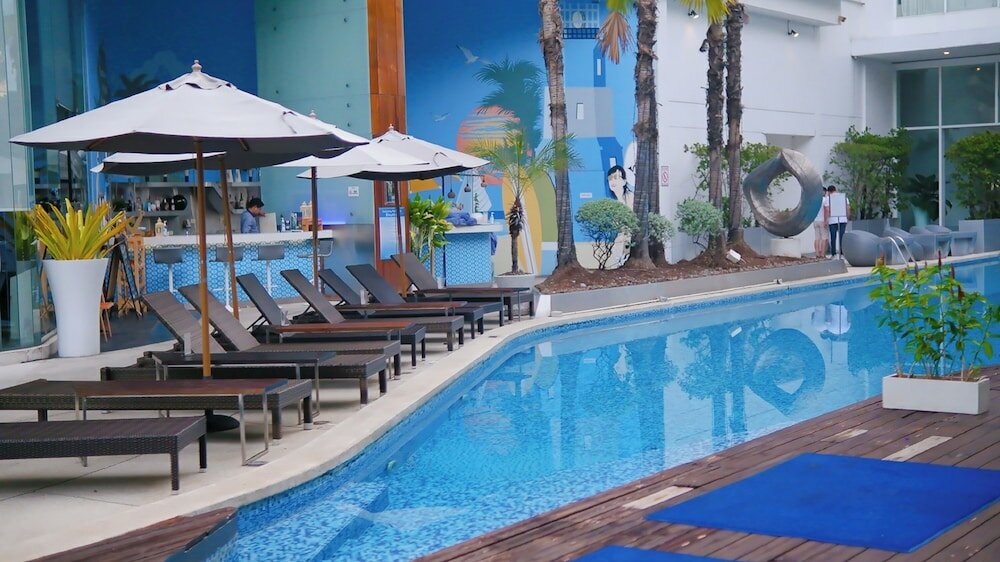 Фото Hotel Baraquda Heeton Pattaya