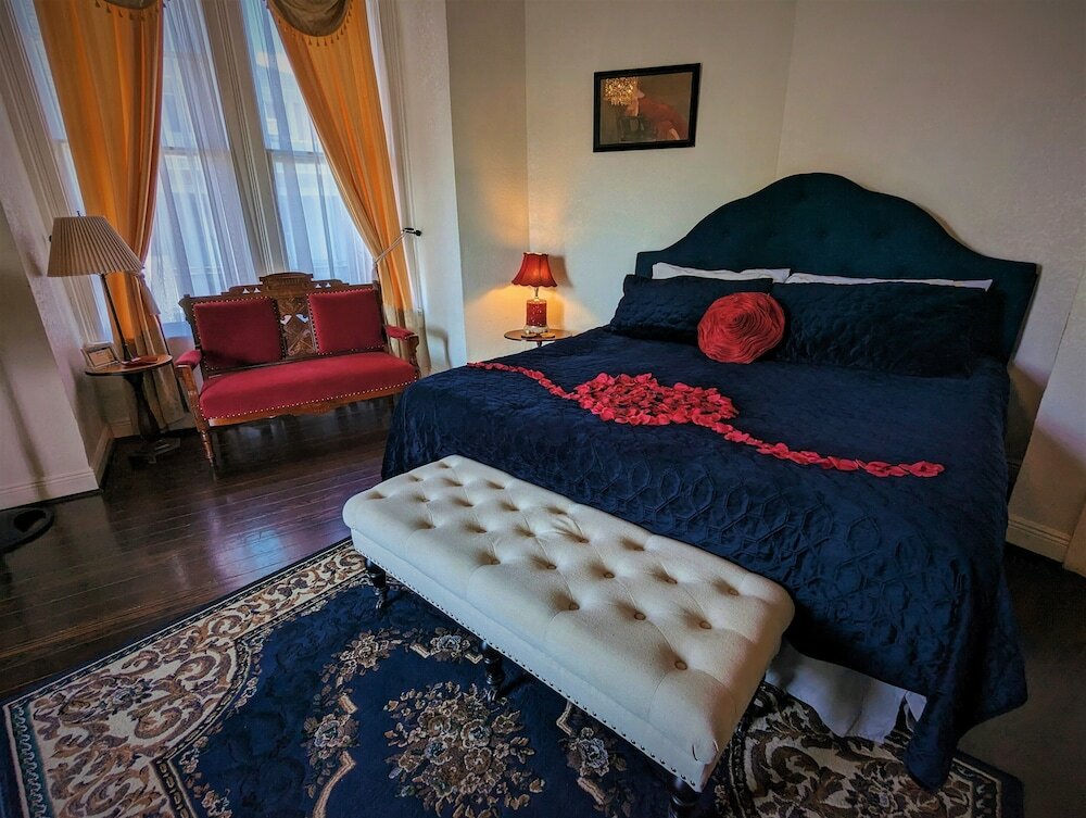 Фото The 1890 Freeman House