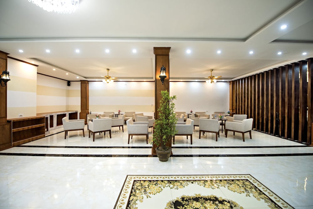 Фото Vang Vieng Freedom Star Hotel