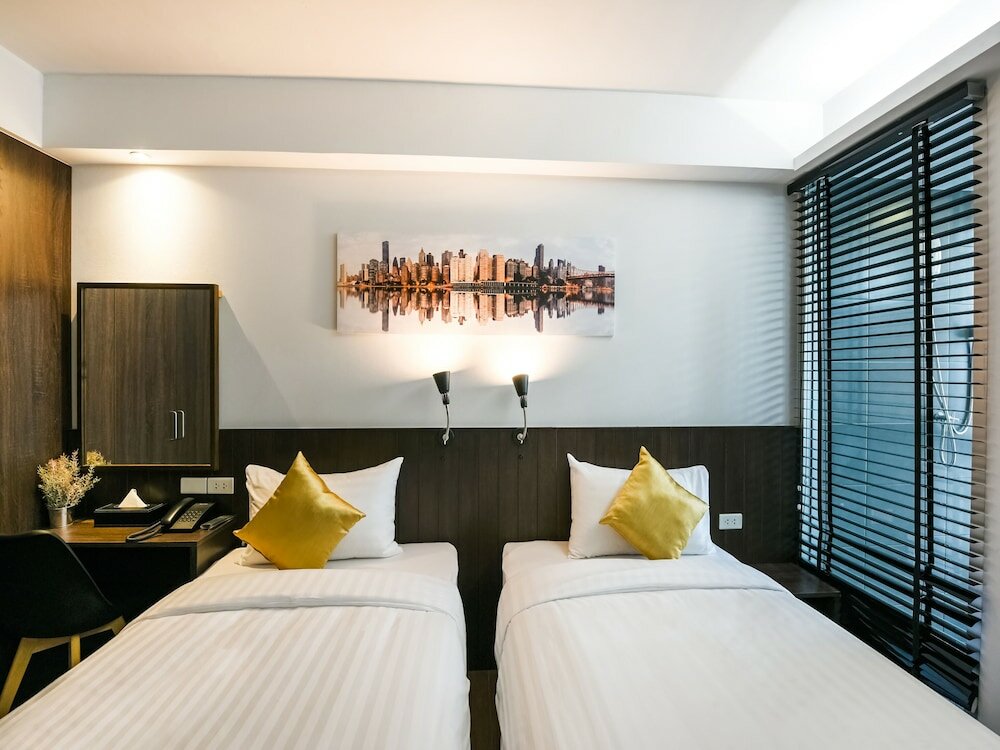 Фото Kitzio House Hotel