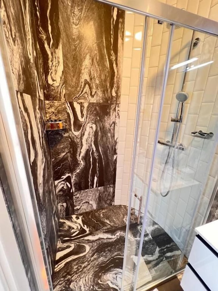 Фото Ab Ljubljana - Breg Apartments