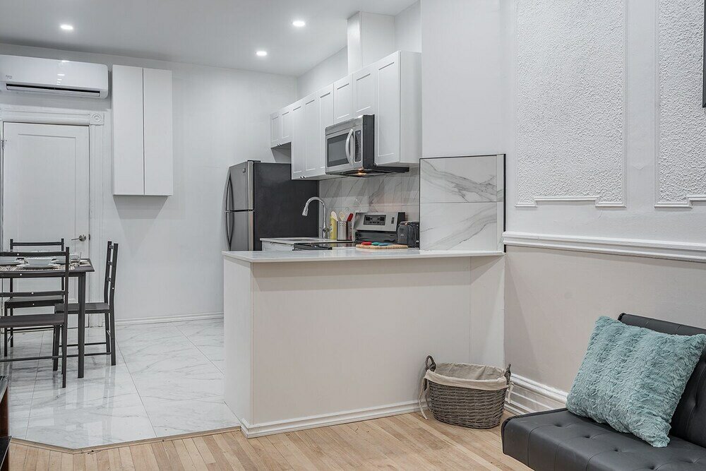 Фото Cozy Private Br in the heart of Plateau