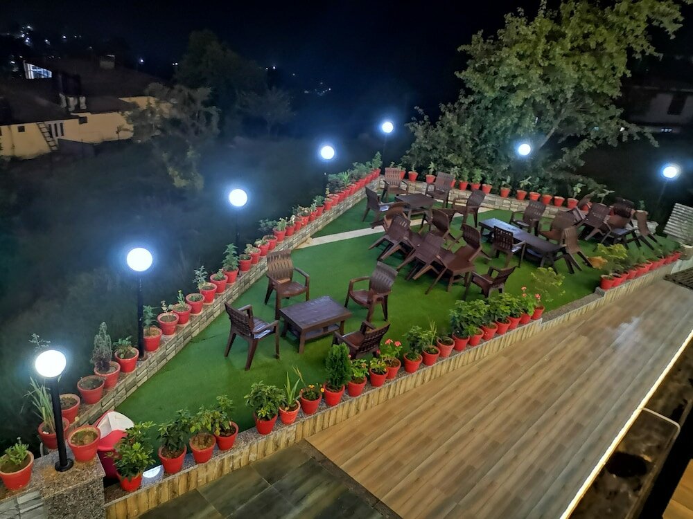 Фото Dal Lake Resort