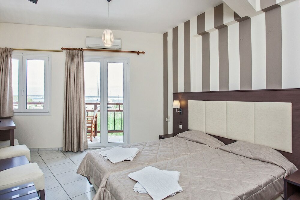 Фото Akti Fine Rooms