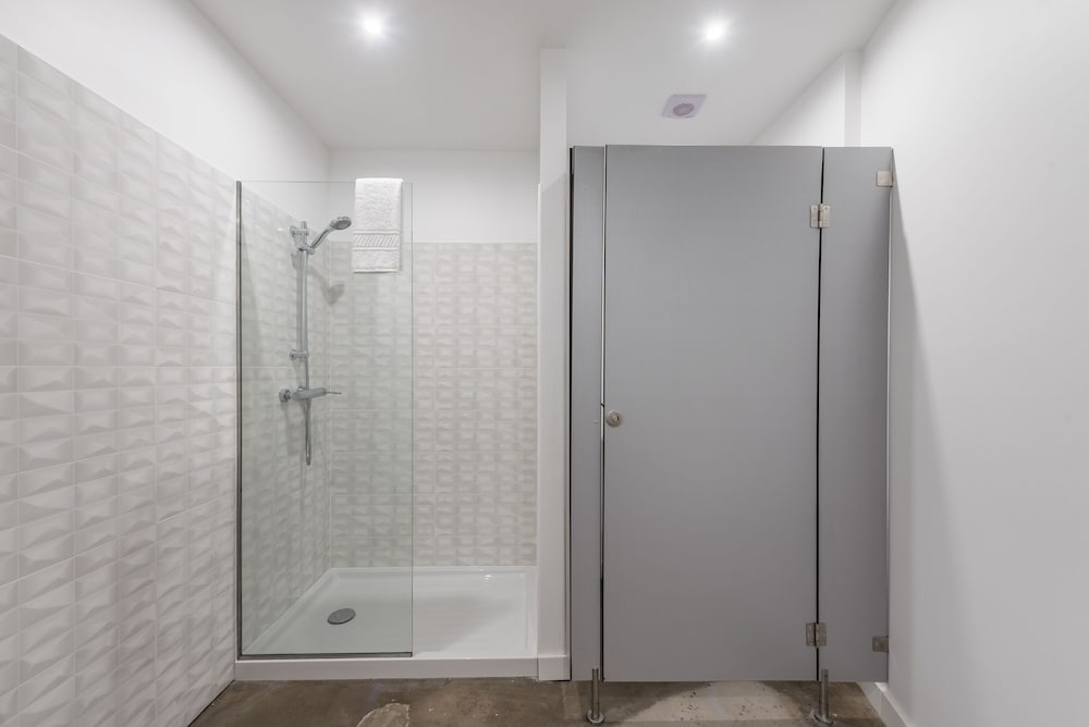 Фото 197694064247