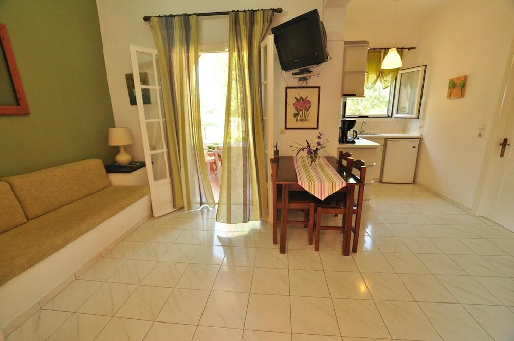 Фото Elena Apartments Corfu