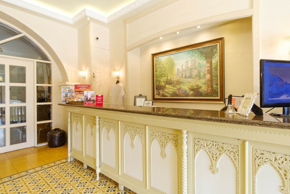 Фото RedDoorz Plus @ Calle Crisologo Vigan