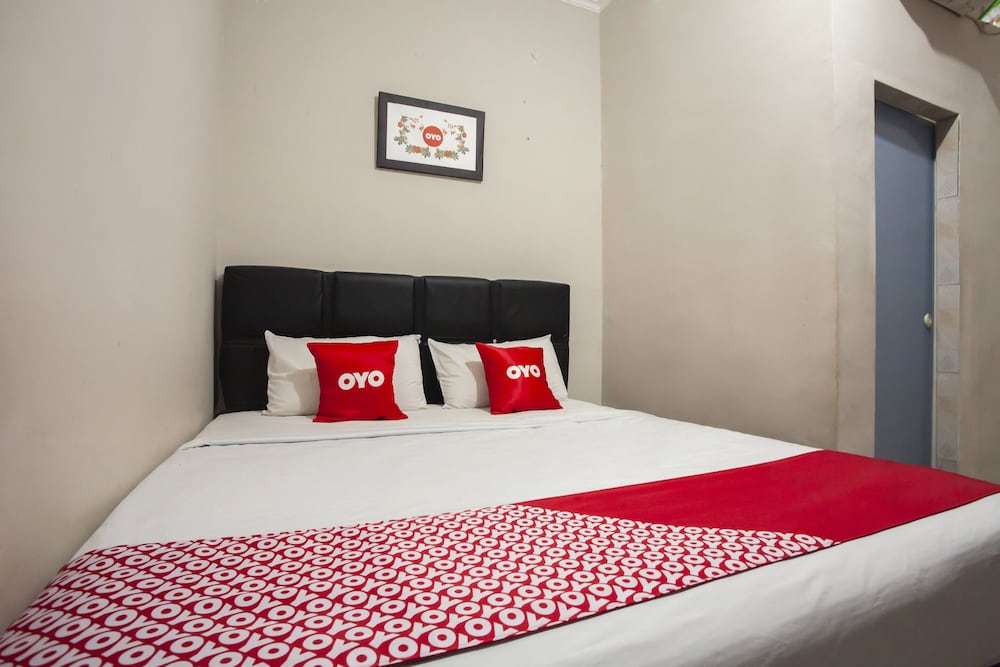 Фото Oyo 1631 Hotel Apple