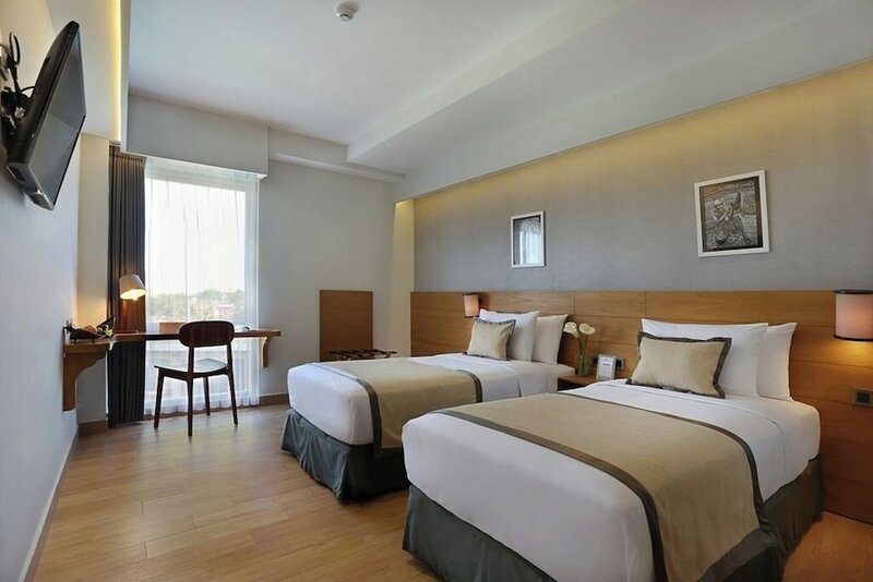 Гостиница Golden Tulip Essential Denpasar