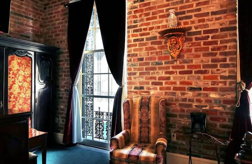 Фото The Olivier House Hotel