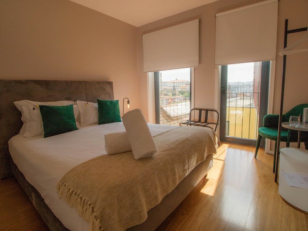 Фото Alibi by YoursPorto