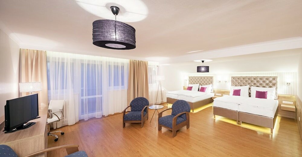 Фото Pytloun Wellness Hotel Harrachov