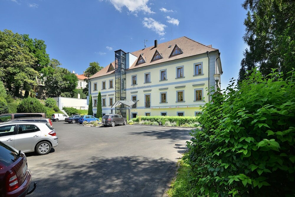 Фото Maximilian Lifestyle Resort