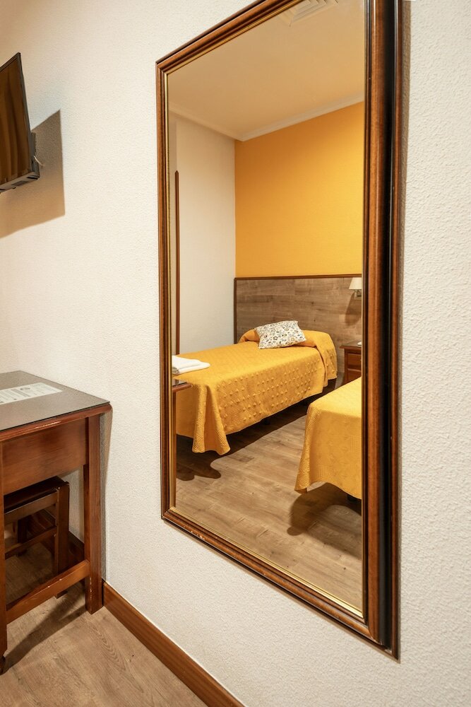 Фото Hostal Edreira