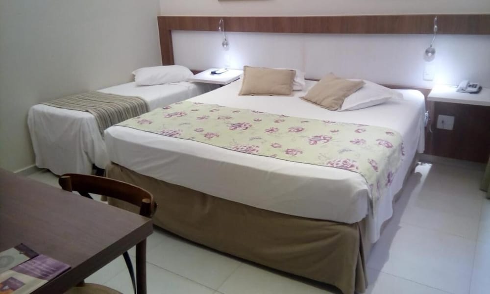 Фото Lirio D'Agua Hotel