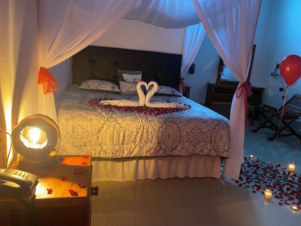 Фото Hotel y Restaurante Las Adas y Estrellas