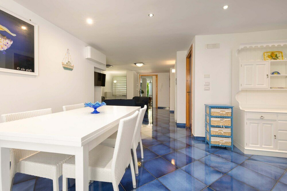 Фото 2025 Villa Elmar by Barbarhouse