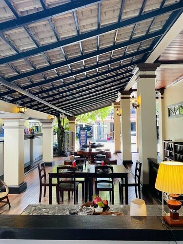 Внешний вид отеля Maison Vongprachan Hotel в Луангпхабанге, фото 5