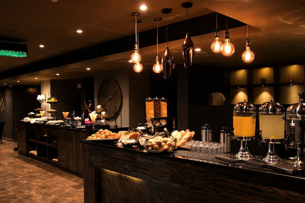 Фото Seas Hotel Amman