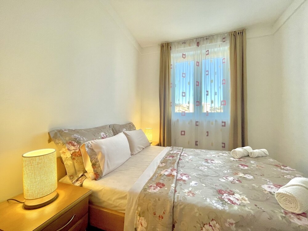 Фото Apartments Elena