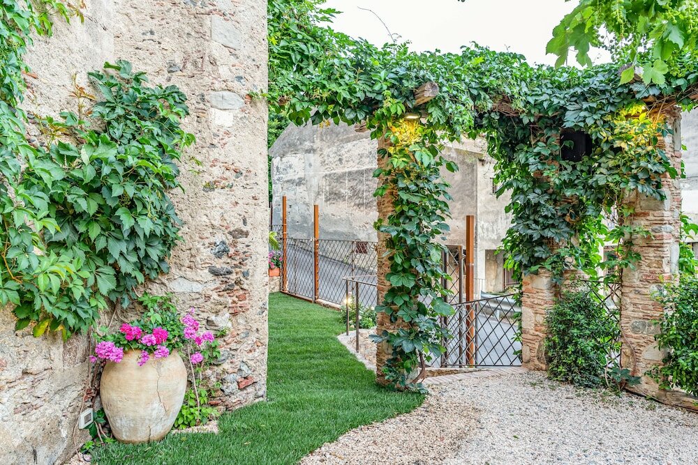 Фото Bar Vitelli Charming Suites