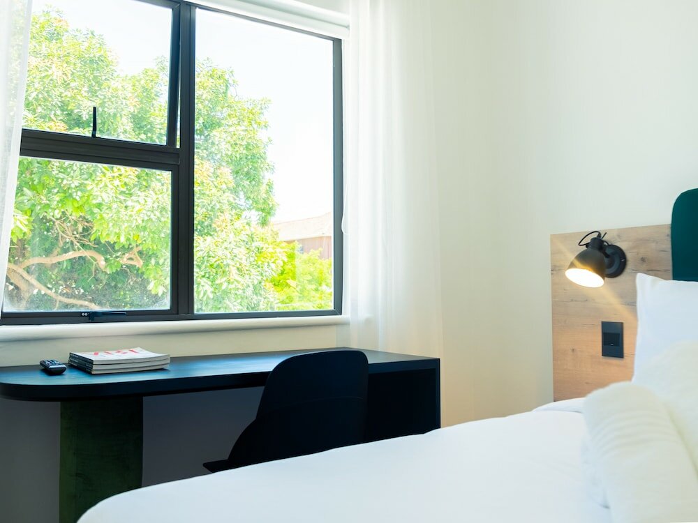 Фото Neighbourgood Hill