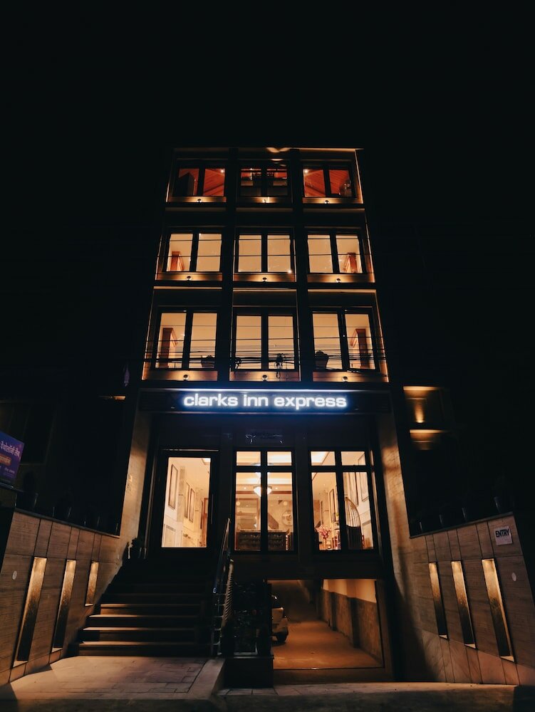 Фото Clarks Inn Express Dehradun