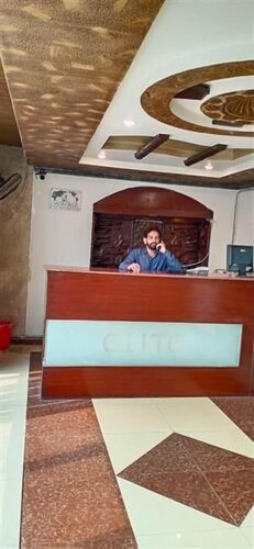 Гостиница New Madina Hotel в Фейсалабаде