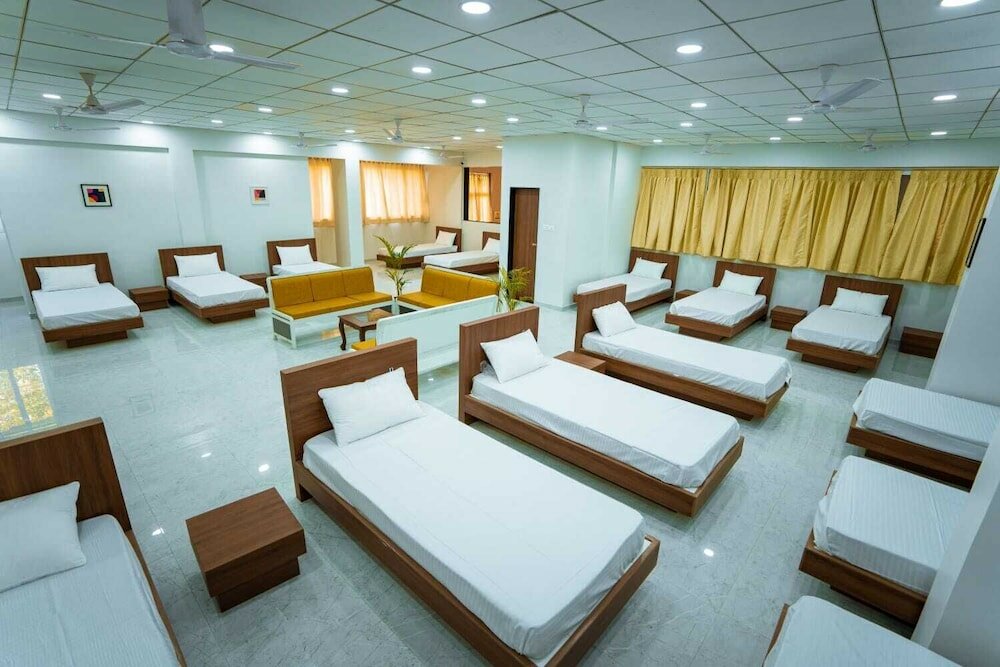 Фото The Dorm Inn