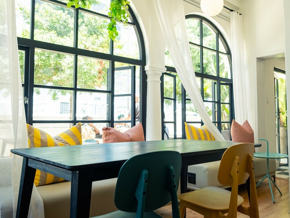 Фото Neighbourgood Hill