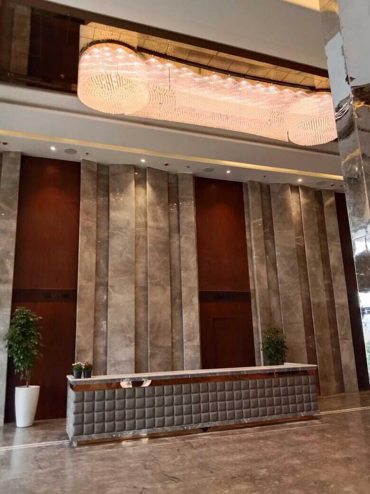 Фото Sarovar Portico Sonipat