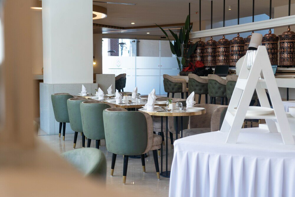 Фото Square hotel