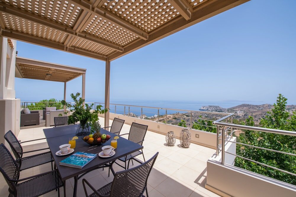 Фото Luxury Villa Hara with private pool